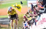 Tour Auvergne Rhône-Alpes : Van Aert s'impose au sprint, Baudin garde le jaune