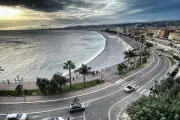 Trois jeunes interpellés pour un vol avec violences sur le quai des États-Unis à Nice