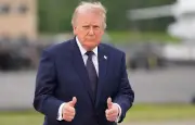 Trump annonce un accord avec l'Iran pour dimanche, Téhéran reste prudent