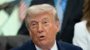 Trump promet un accord avec l'Iran ce dimanche, Téhéran temporise