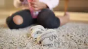 Une femme de 37 ans se fait passer pour une enfant de 12 ans et est adoptée