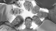 Yoga et art : les seniors de Balaruc exposent leur élan créatif