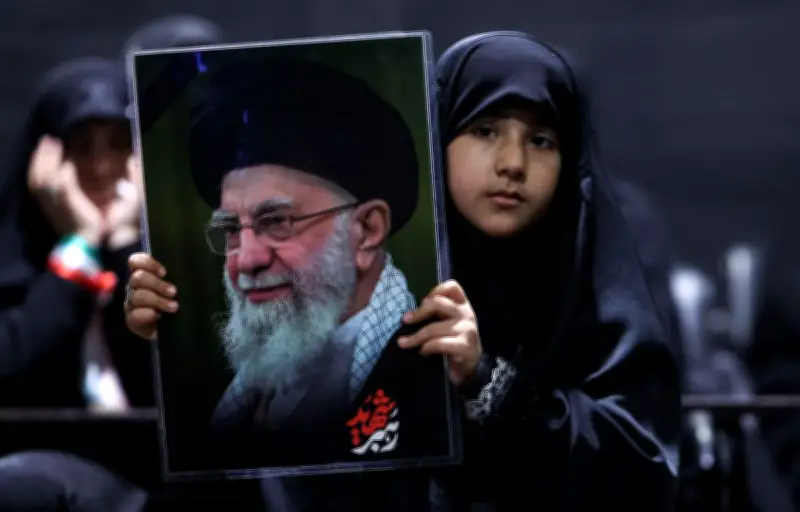 Iran : 15-20 millions de participants attendus aux funérailles de Khamenei