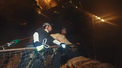 Amixem plonge à 250 mètres dans le gouffre de la Cabrespine