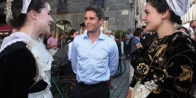 Attal en Bretagne pour lancer sa campagne présidentielle 2027