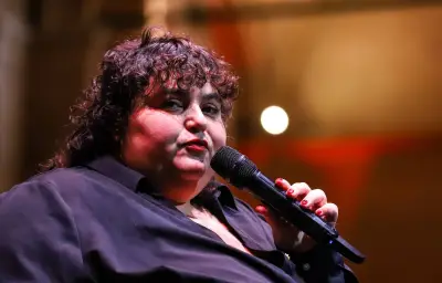 Barbara Butch porte plainte contre LFI après l'interruption de son concert