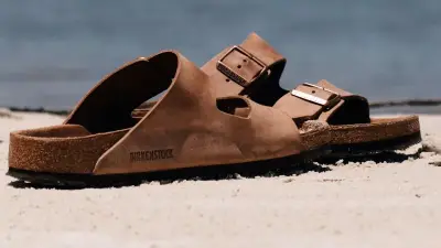 Birkenstock : des sandales devenues icônes de mode, proies des 