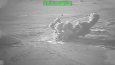 Bombardements américains, riposte iranienne : le pétrole flambe