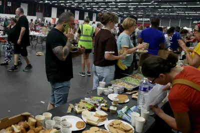 Bordeaux : l'élan de solidarité au parc des expositions