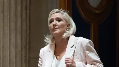 Bracelet électronique : ce que la condamnation de Marine Le Pen implique vraiment
