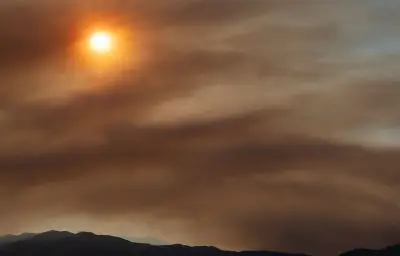 Canicule : 72 départements en orange, incendie dans la Drôme à 3 000 ha