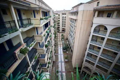 Cannes Beach : la ville rachète des logements pour apaiser le climat