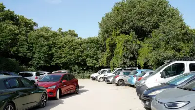 Collias : le village gardois passe de 1 100 à 5 000 habitants en été