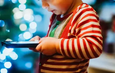 Écrans avant 2 ans : une étude alerte sur les risques pour les bébés