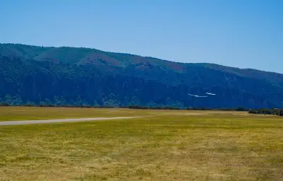 Crash d'avion dans les Alpes : deux morts à Uvernet-Fours