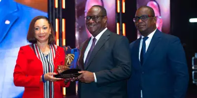 Côte d'Ivoire : les politiques investissent massivement dans les clubs de football