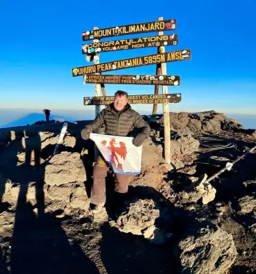 De Nice au Kilimandjaro : que devient Christian Estrosi ?