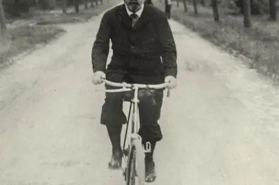 Emile Zola, précurseur du vélo : une passion rafraîchissante