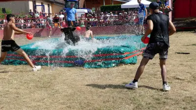 Fête votive de Chambon-le-Château : toro piscine et abrivados attirent la foule