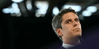 Gabriel Attal assigne Marine Le Pen pour contrefaçon sur le terme Renaissance