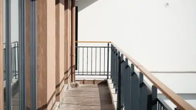 Haute-Savoie : une femme chute mortellement du balcon après une dispute