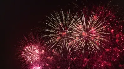 Incendie au pied du château de Lourdes après le feu d'artifice du 14-Juillet