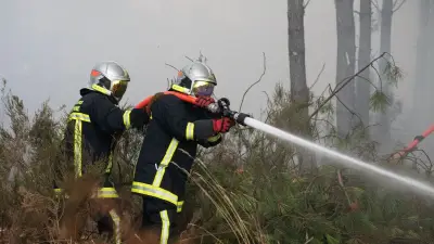 Incendies : la différence entre feu fixé, maîtrisé et circonscrit expliquée