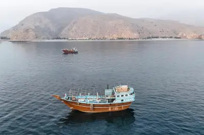 Iran ferme Ormuz et attaque le Golfe après des frappes américaines