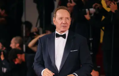 Kevin Spacey : « Neuf ans d'exclusion, c'est assez » après ses acquittements