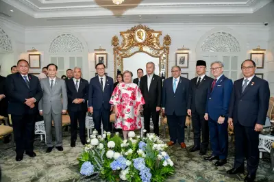 La junte birmane assure qu'Aung San Suu Kyi va bien