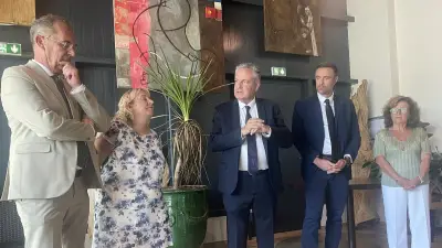 Laurent Burgoa lance sa campagne sénatoriale avec une liste d'union droite-centre