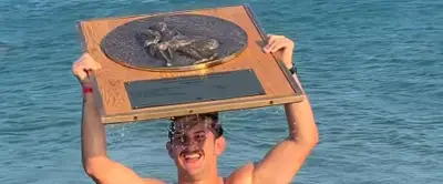 Le SC Leucate récupère son bouclier de champion après un canular viral