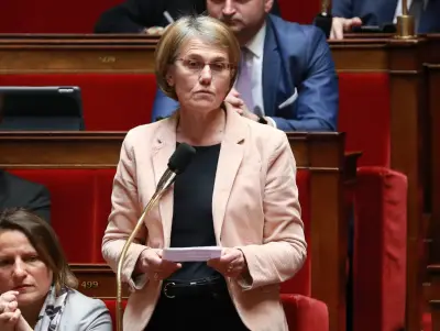 L'ex-députée PS Laurence Dumont refuse la Légion d'honneur