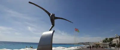 Marche blanche à Nice : 10 ans après l'attentat, le devoir de mémoire