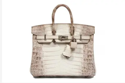 Monaco Auction Week : montres, sculptures et sacs Hermès aux enchères