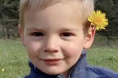 Mort du petit Emile : ADN analysés, maison incendiée, l'énigme persiste