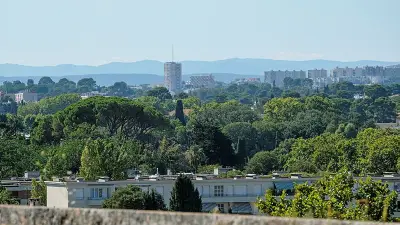 Odeur de brûlé à Montpellier : les fumées de Gironde et des Landes persistent