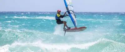 Pierre Mortefon vice-champion du monde de planche à voile