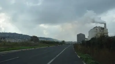 Pollution de l'air dans le nord du Gard : alerte maintenue, amélioration mardi