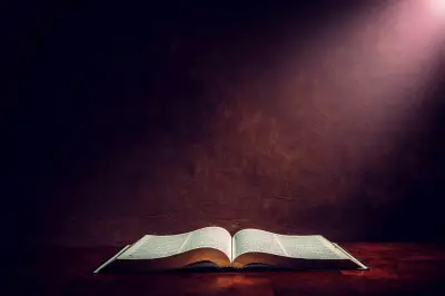 Pourquoi la Bible n'existe pas : une œuvre multiple et mouvante