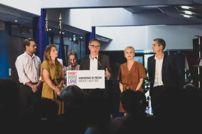 Primaire à gauche : cinq épisodes pour un enterrement