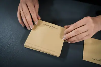 Présidentielle 2027 : les dates des 18 avril et 2 mai officialisées