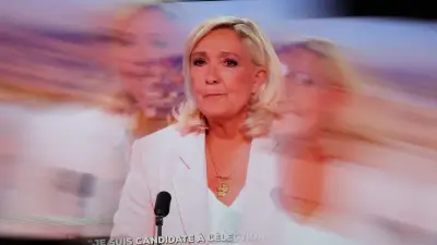 Présidentielle 2027: Marine Le Pen candidate, son bracelet électronique suspendu