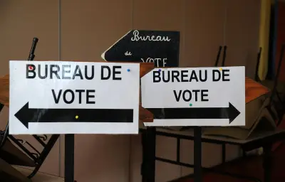 Présidentielle : les dates des 18 avril et 2 mai font polémique