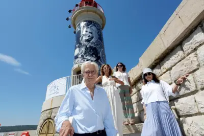 Saint-Tropez : Bardot immortalisée sur le phare avec une œuvre d'Arcimboldo revisitée