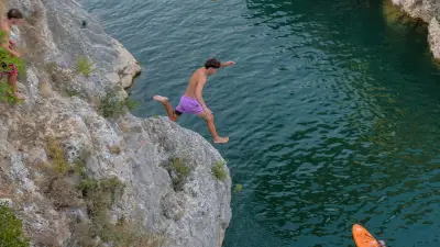 Sauts extrêmes interdits au Pont du Diable malgré les amendes