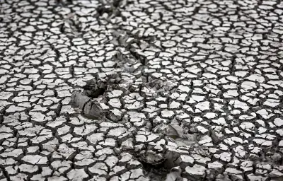 Sécheresse record : les sols français à leur niveau le plus sec depuis 1959