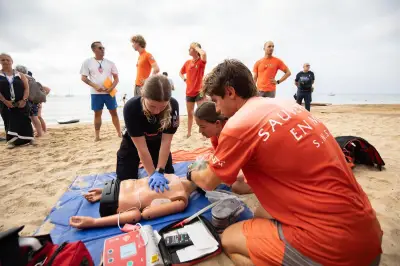 Simulation de noyade à La Londe-les-Maures pour former les secours