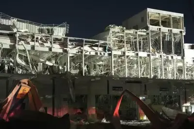 Séisme au Japon : 13 morts, bâtiments effondrés, opérations de secours en cours