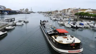 À Sète, un test de livraison fluviale puis à vélo pour décarboner le centre-ville